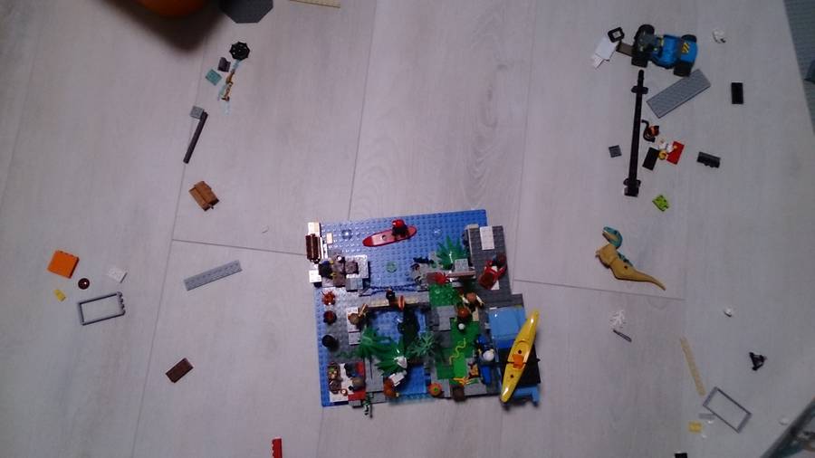 A tábor a tónál