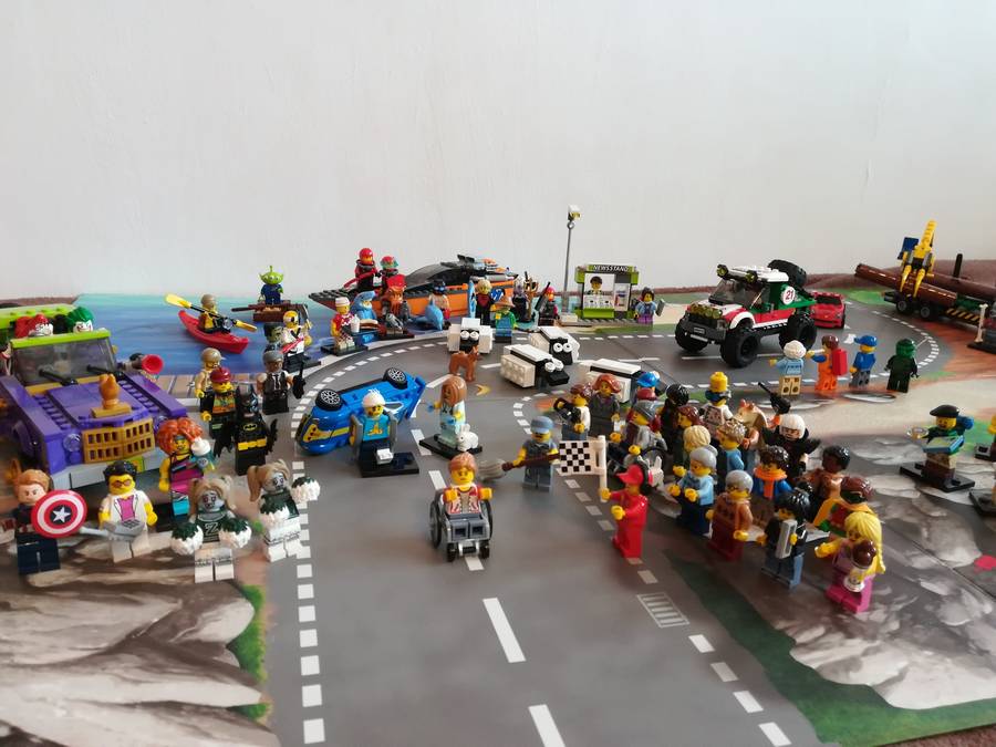 Rallye verseny kisebb bonyodalmakkal 
