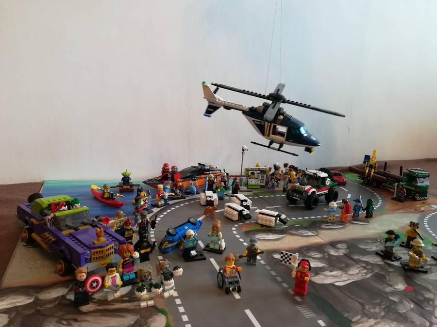 Rallye verseny kisebb bonyodalmakkal 