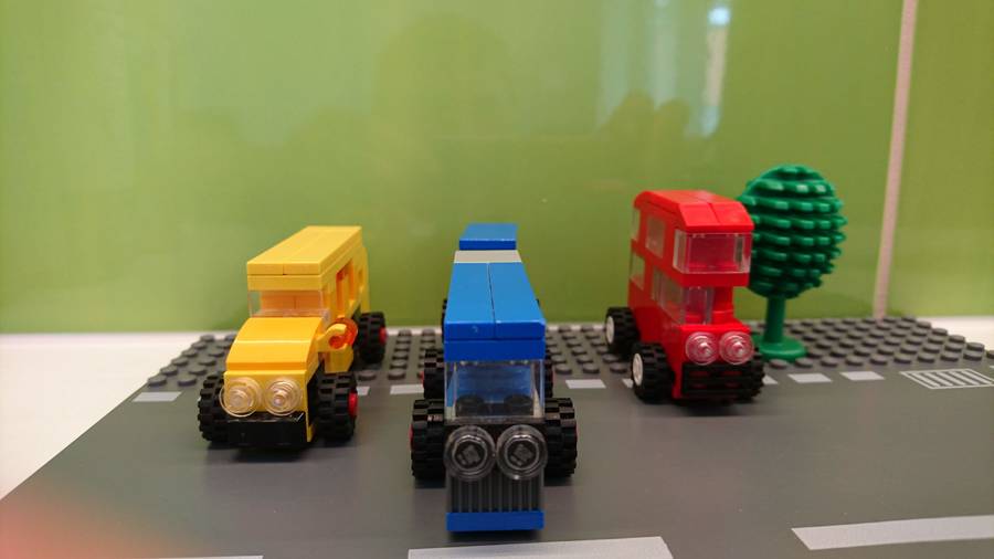 Miniatűr buszok