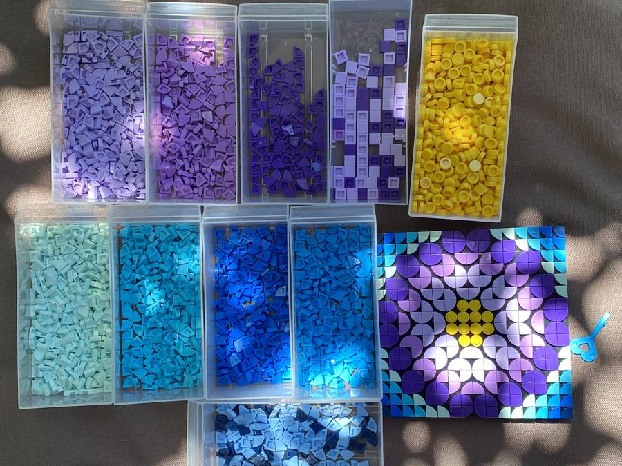 Dots Mosaic nyár