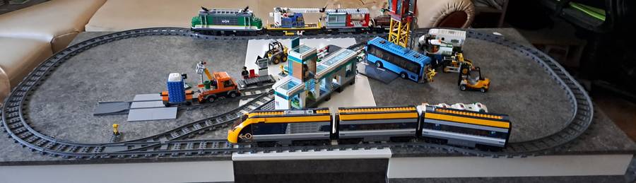 Lego vonatok terep asztalon