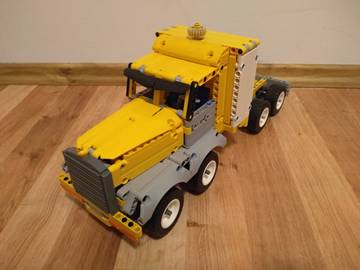Lego kamion