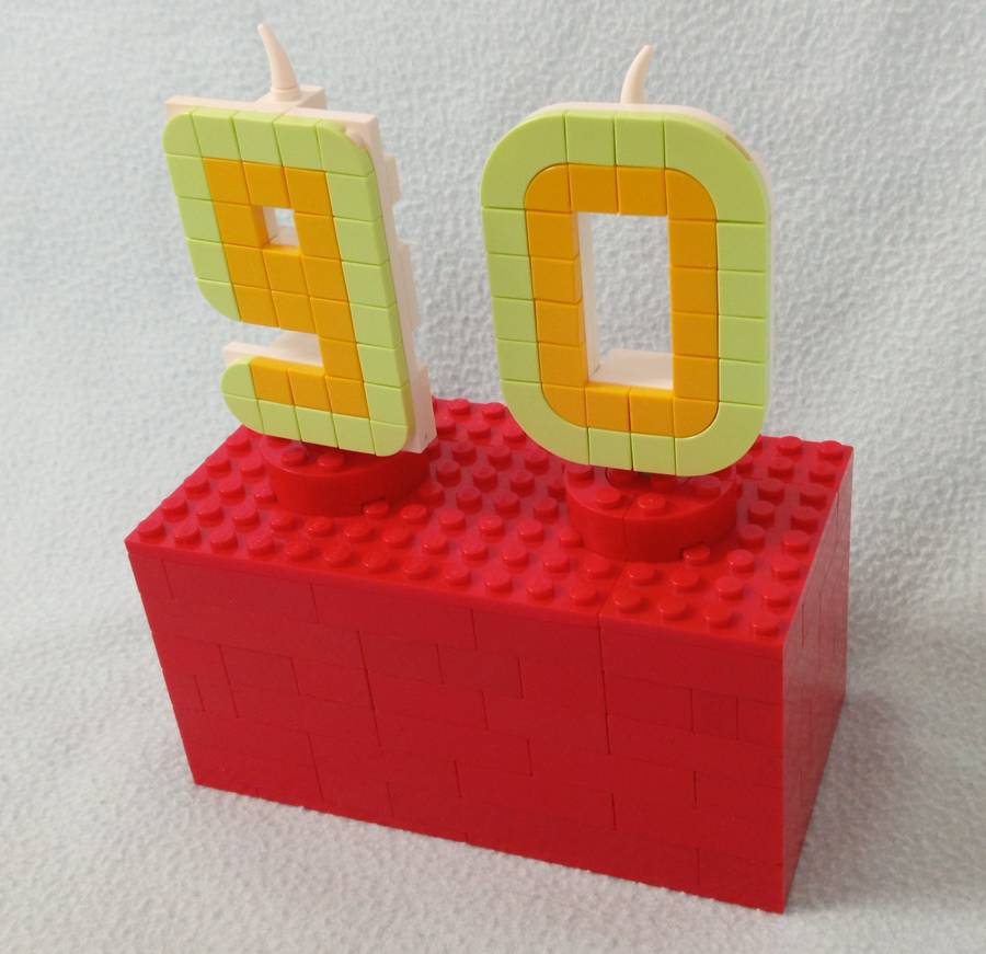A legonak Lego torta