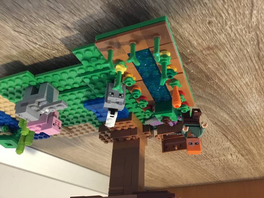 Minecraft lombház, kert és tó