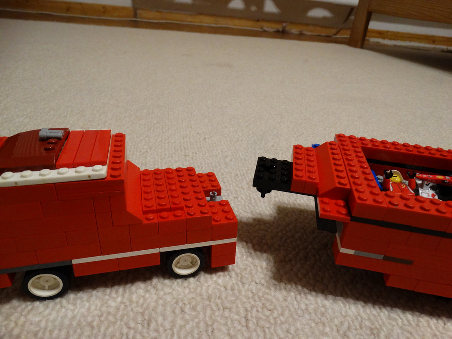 Nagy Ferrari kamion