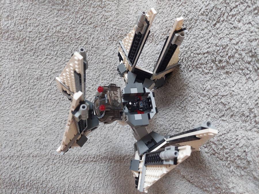 TIE Defender Neo