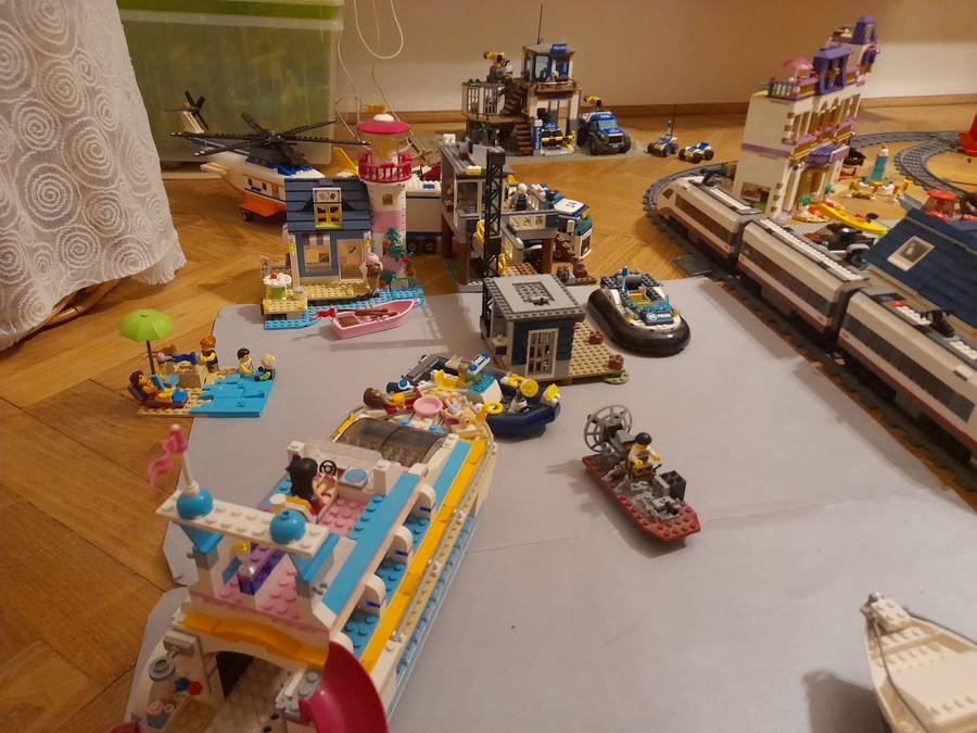 Lego city!