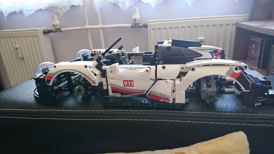 Porsche 911 RSR