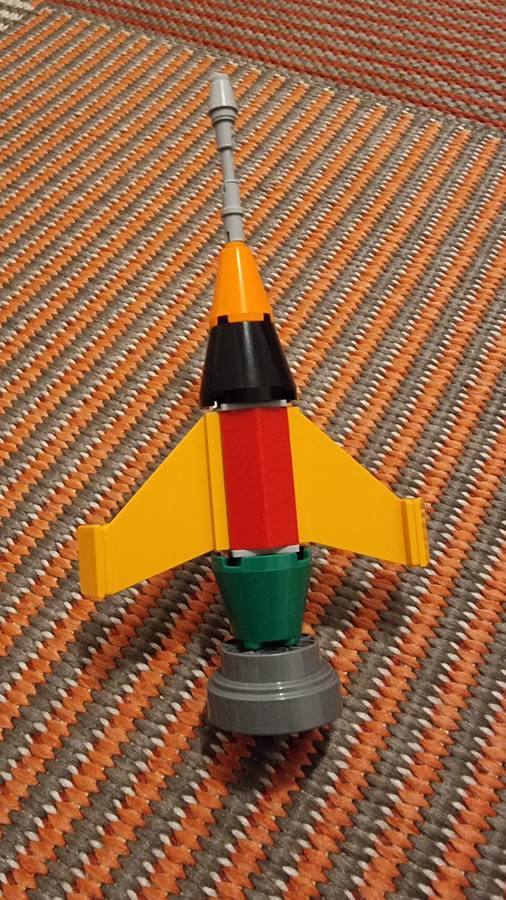 Micro-scale spaceship