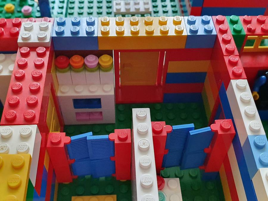 Lego City klasszikus elemekből
