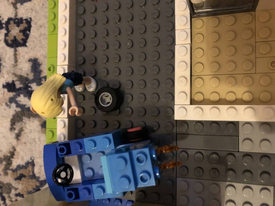 LEGO Friends gokart pálya 