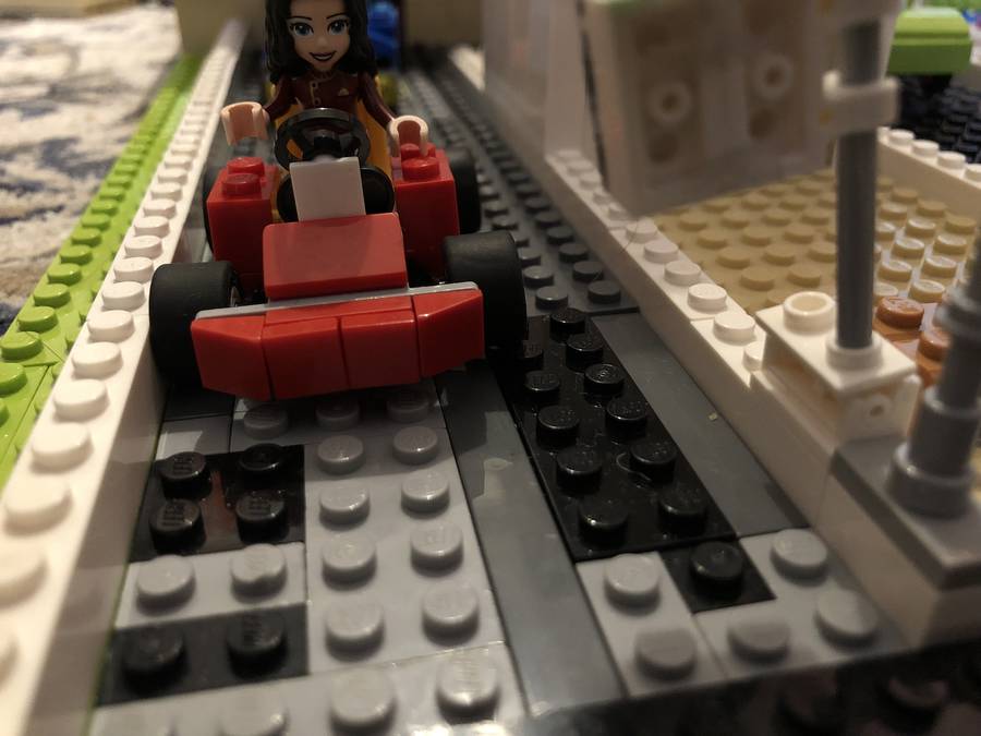 LEGO Friends gokart pálya 