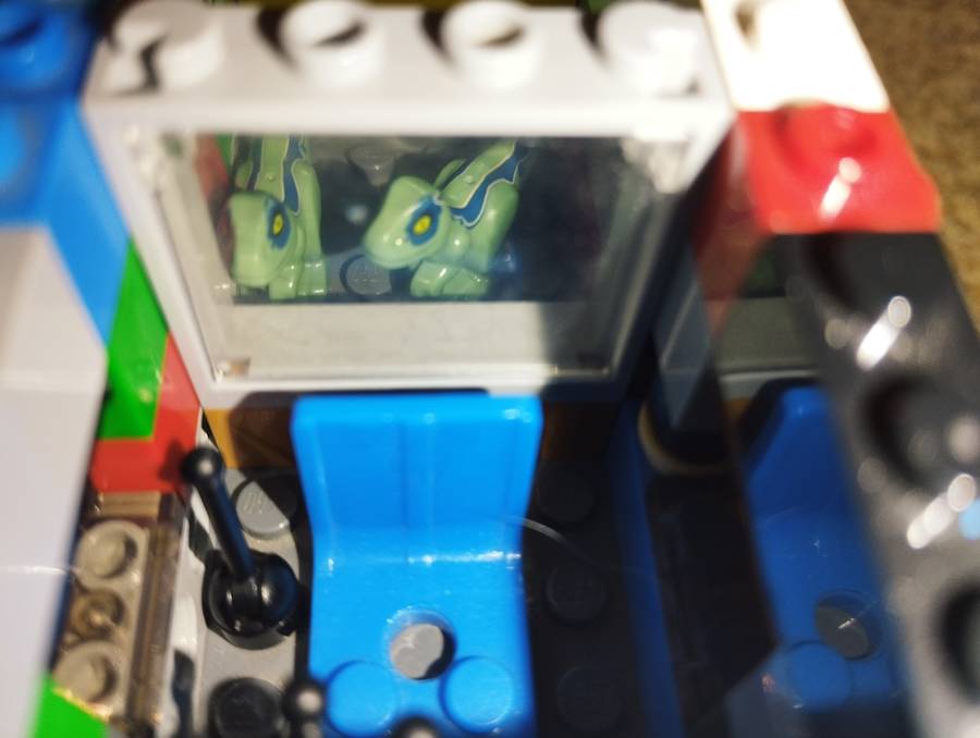 LEGO JURASSIC WORLD T-REX ketrec