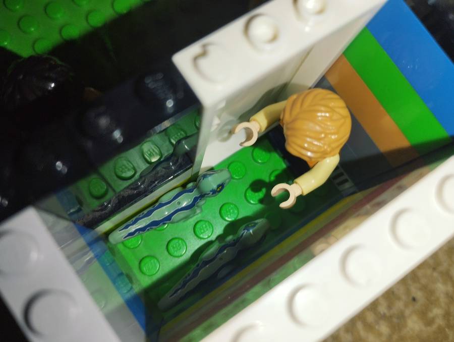 LEGO JURASSIC WORLD
