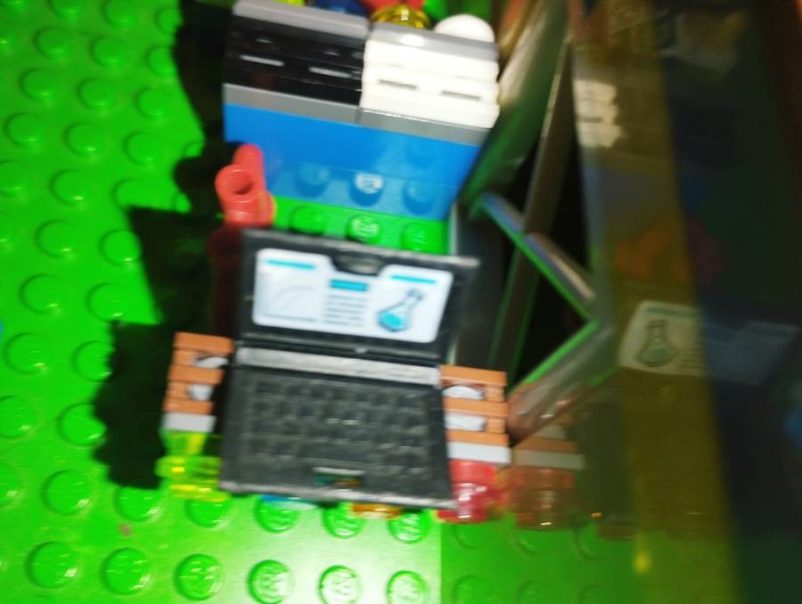 LEGO JURASSIC WORLD