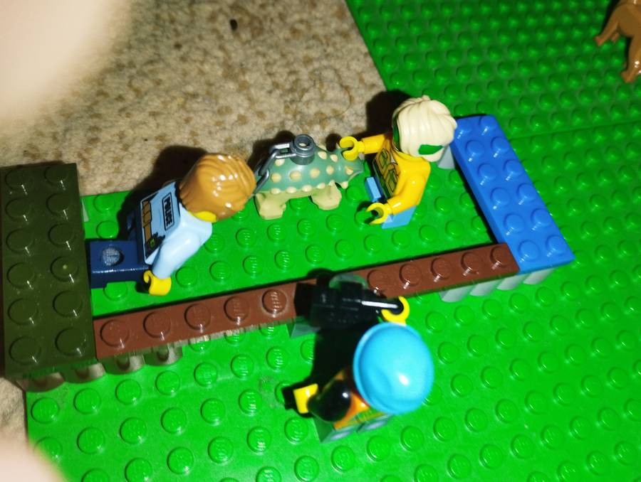 LEGO JURASSIC WORLD
