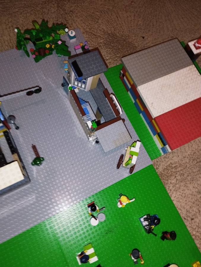 LEGO VÁROS
