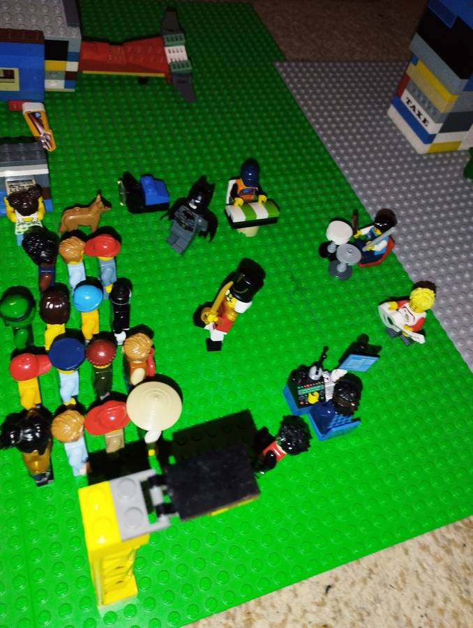LEGO VÁROS