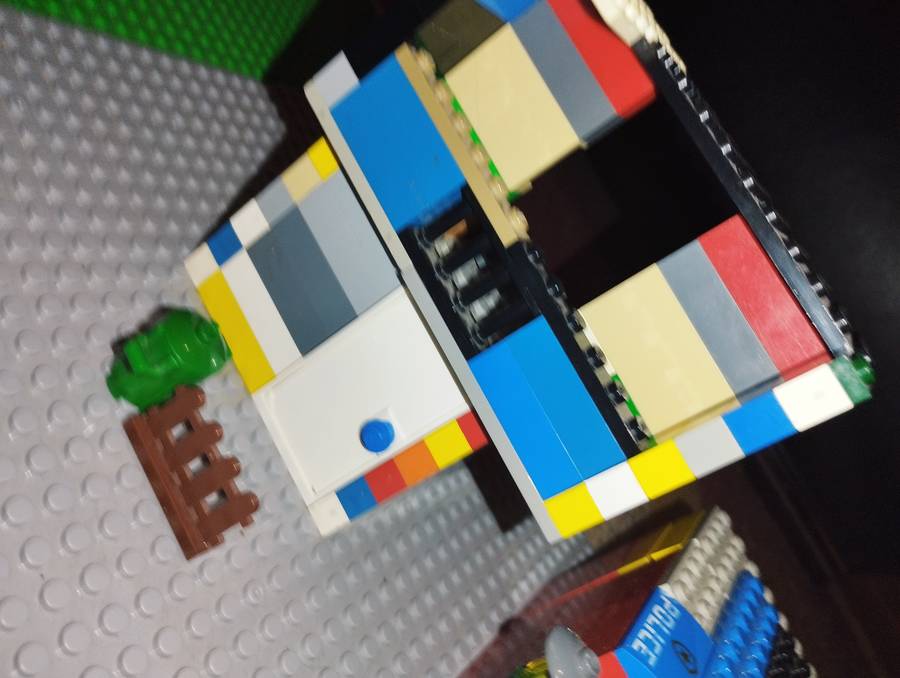 LEGO VÁROS