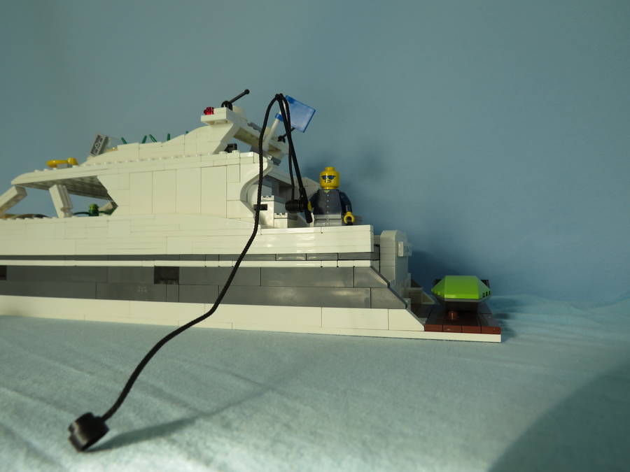 Hatalmas luxusyacht
