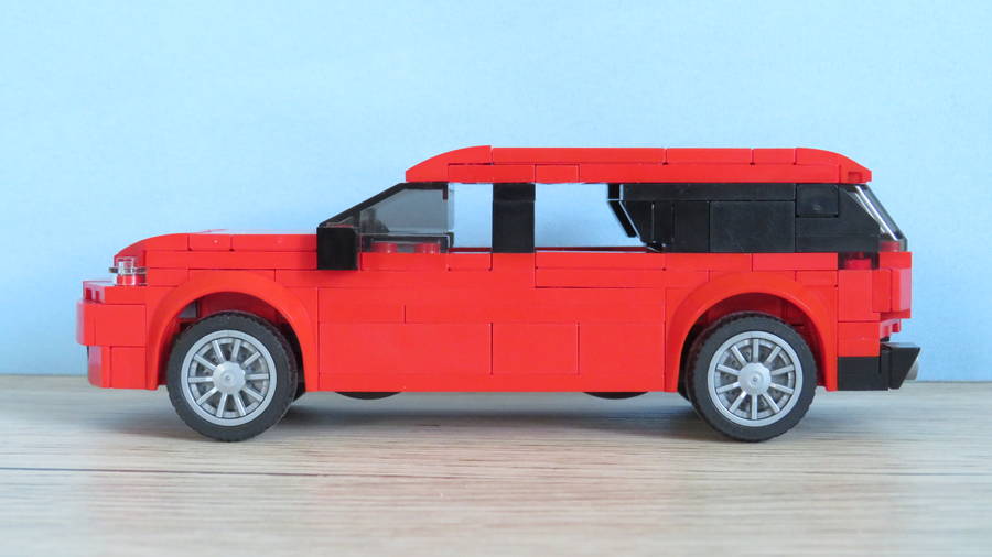 SUV lakókocsival