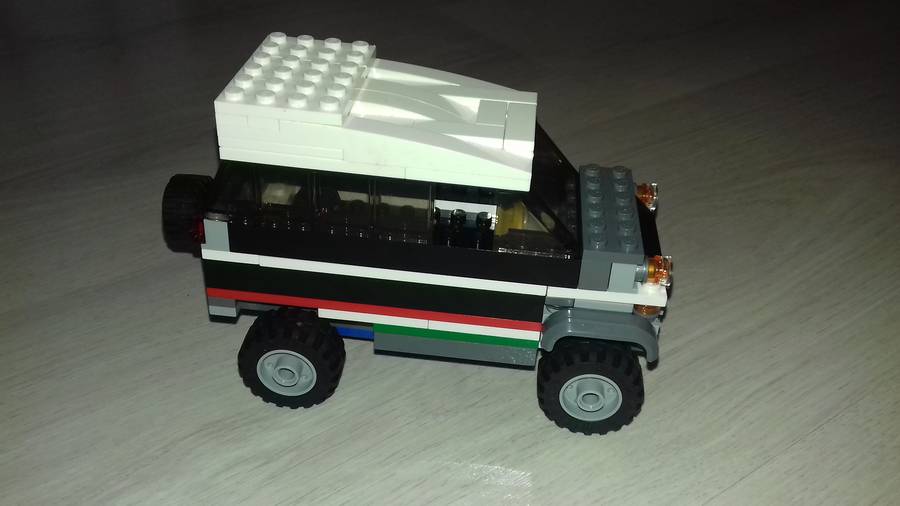 Magyar katonai terepjáró