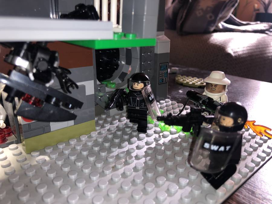 Lego Alien- Katasztrófa a laborban