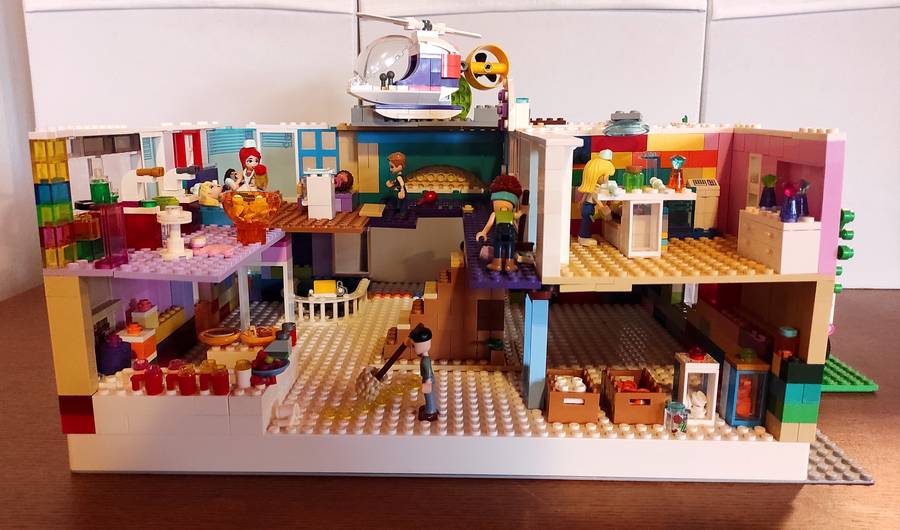 Lego Friends egészségház