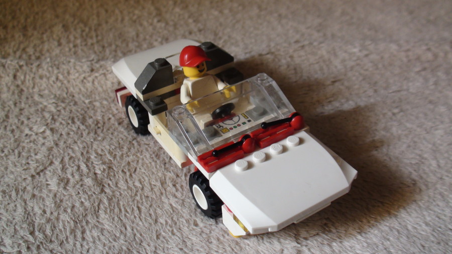 Fehér Mazda