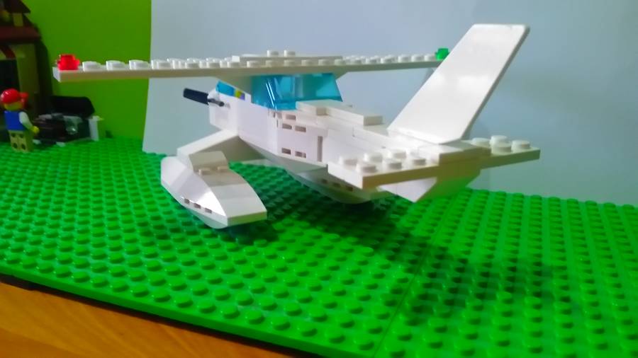 Cessna 172 -Hidroplán