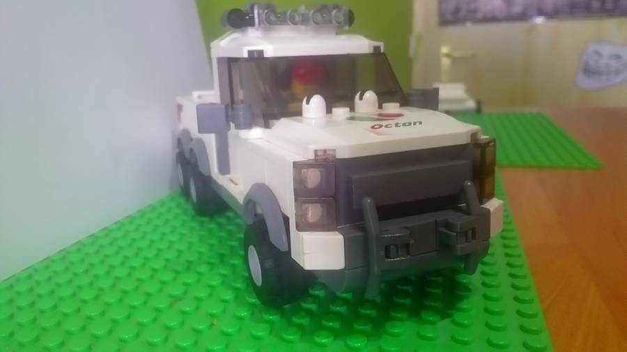 Ford Raptor 6x6 