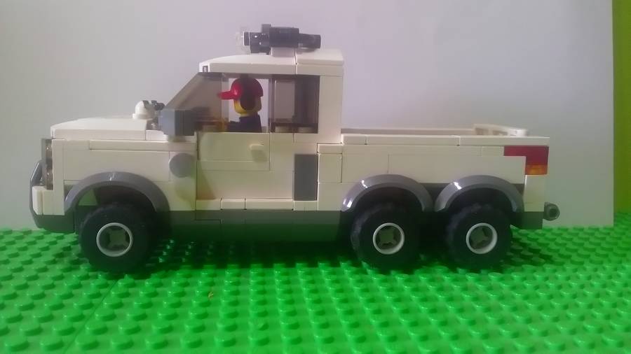 Ford Raptor 6x6 