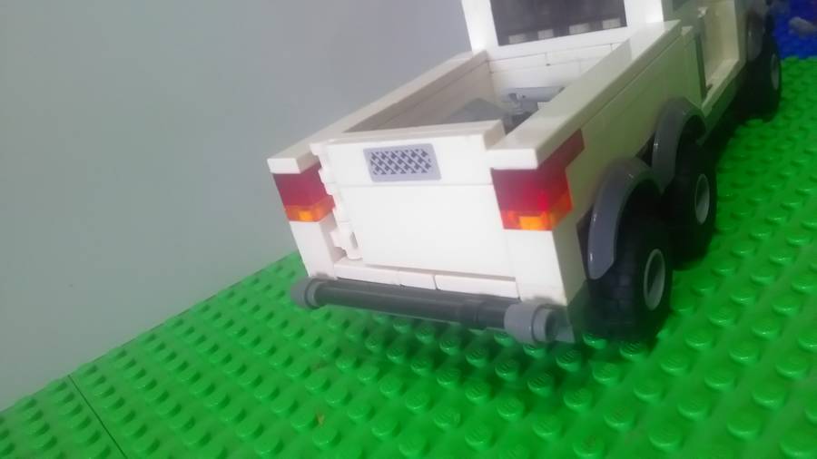 Ford Raptor 6x6 