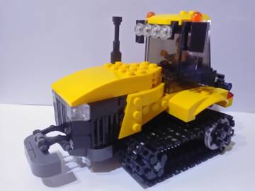 Nincs ki a négy kereke - Gumiszalagos traktor