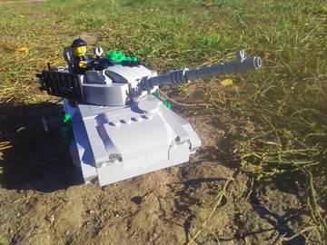 Egyedi Tank