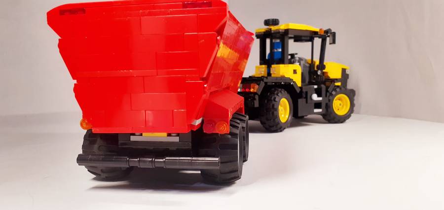 JCB Fastrac 4220 kellékekkel