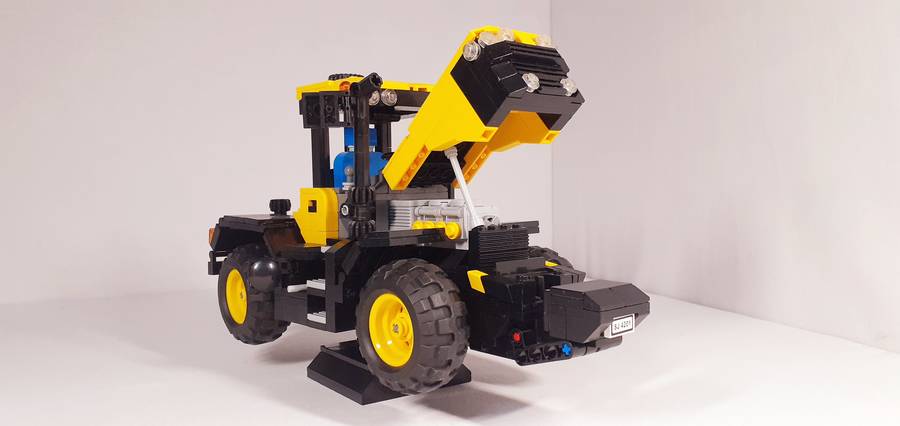 JCB Fastrac 4220 kellékekkel