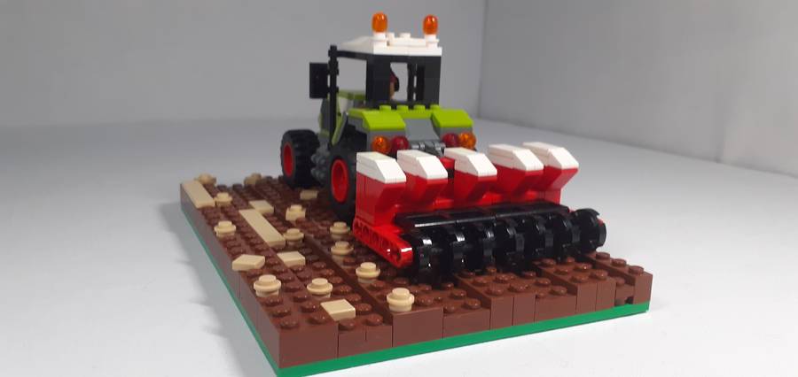 Claas Arion 620