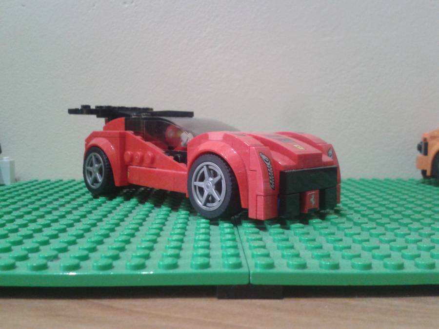 Ferrari 2080
