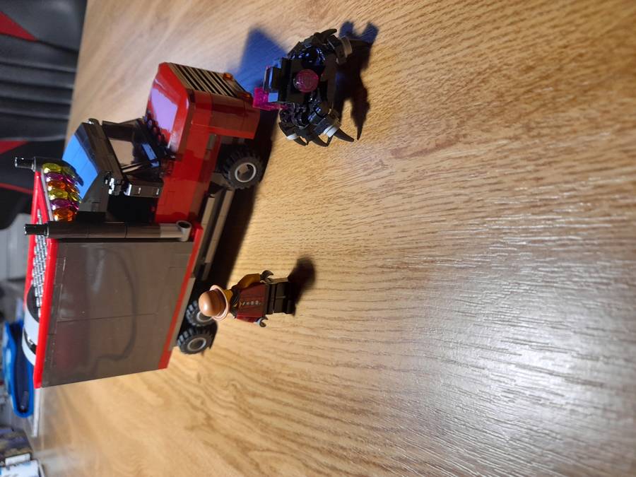 Chen's noodle truck