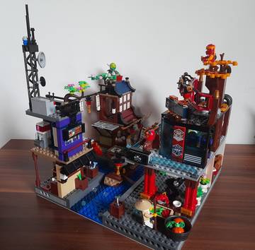 Ninjago City #1
