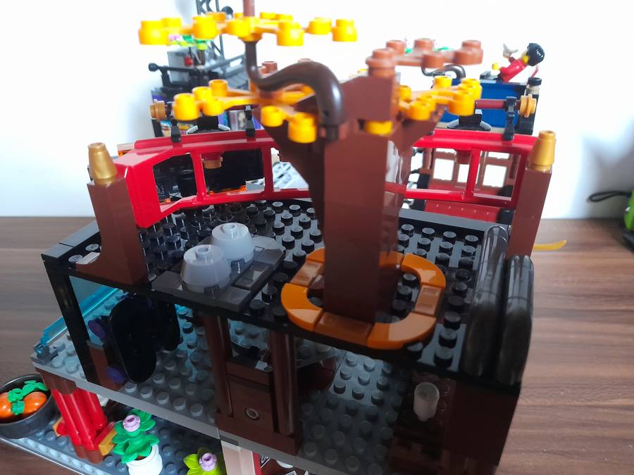 Ninjago City #1