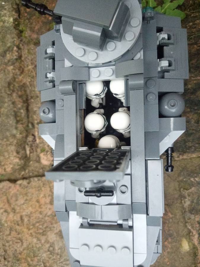 Felturbózott birodalmi páncélos martalóc