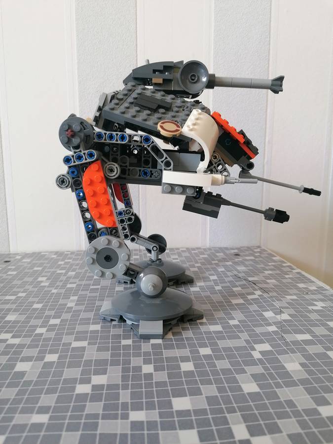 212-es clone lépegető