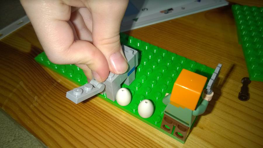 Megérkeztek a Minecraft csibék, tyúkocskák