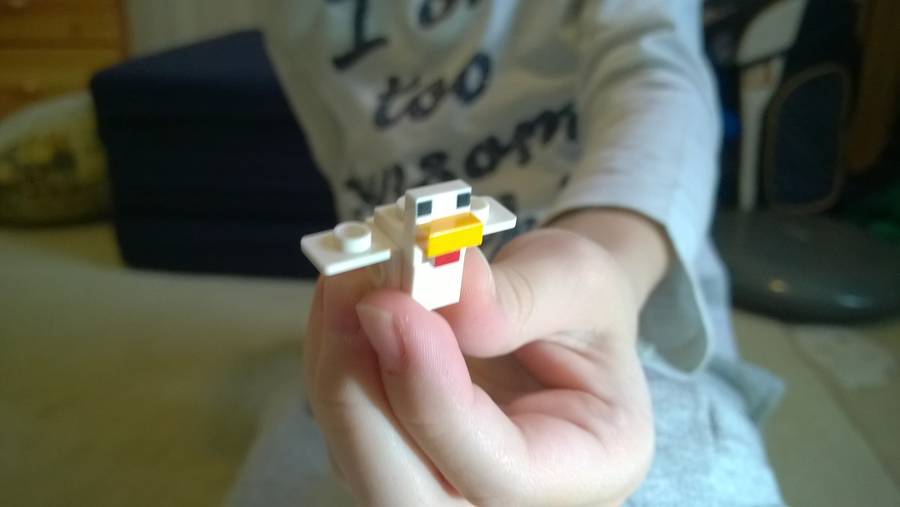 Megérkeztek a Minecraft csibék, tyúkocskák