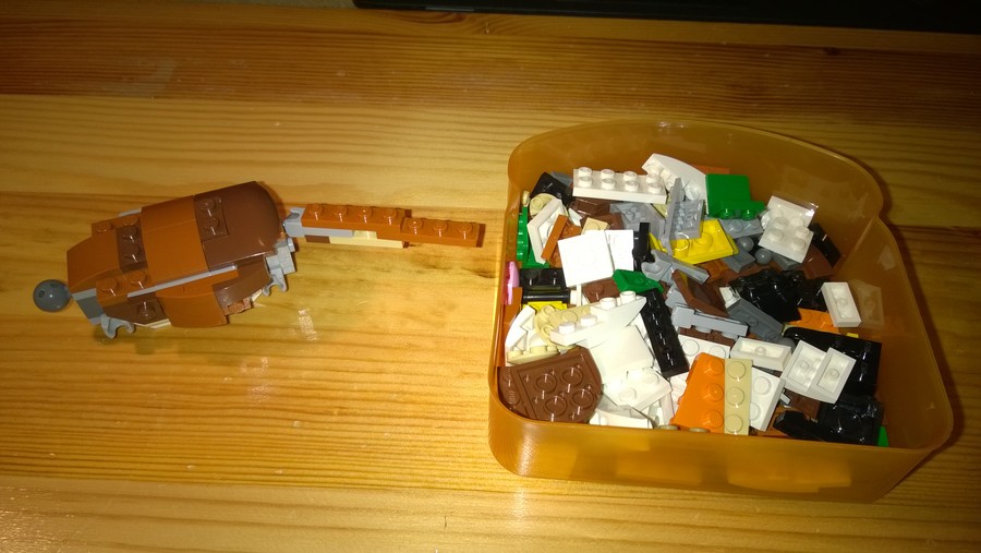 Rebrickable alternates: Macska és Kacsa