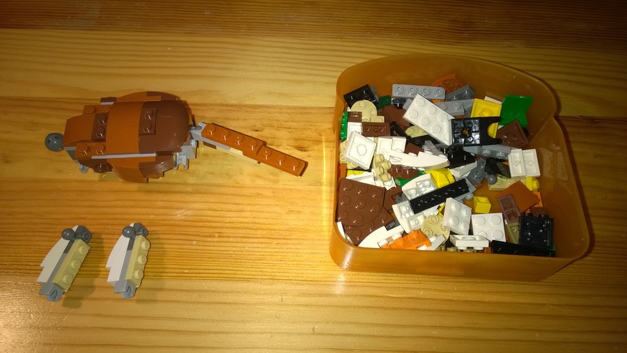Rebrickable alternates: Macska és Kacsa