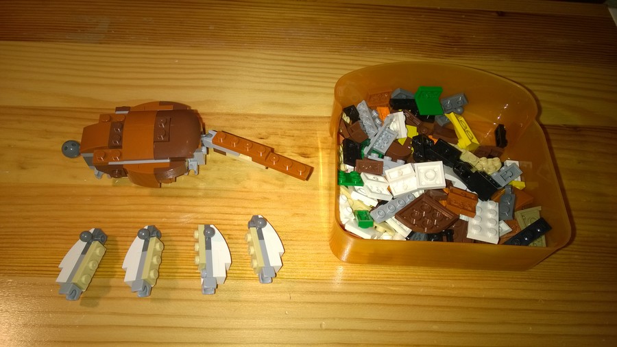 Rebrickable alternates: Macska és Kacsa
